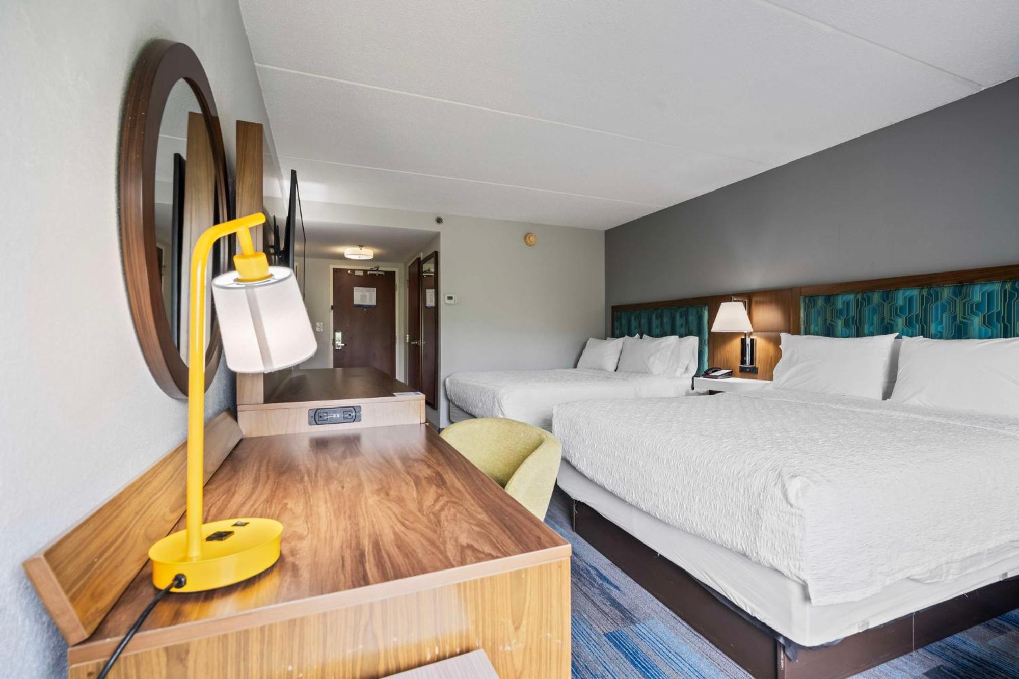 Hampton Inn Ridgefield Park Exteriör bild